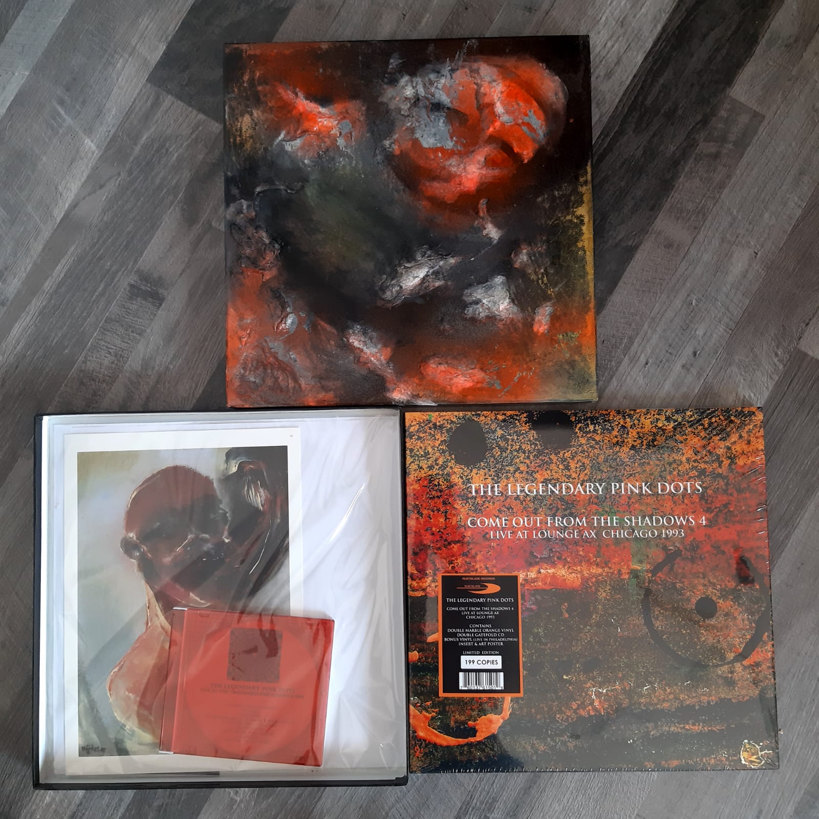 The Legendary Pink dots – Come out from the Shadow – ART FAN BOX - Image 10