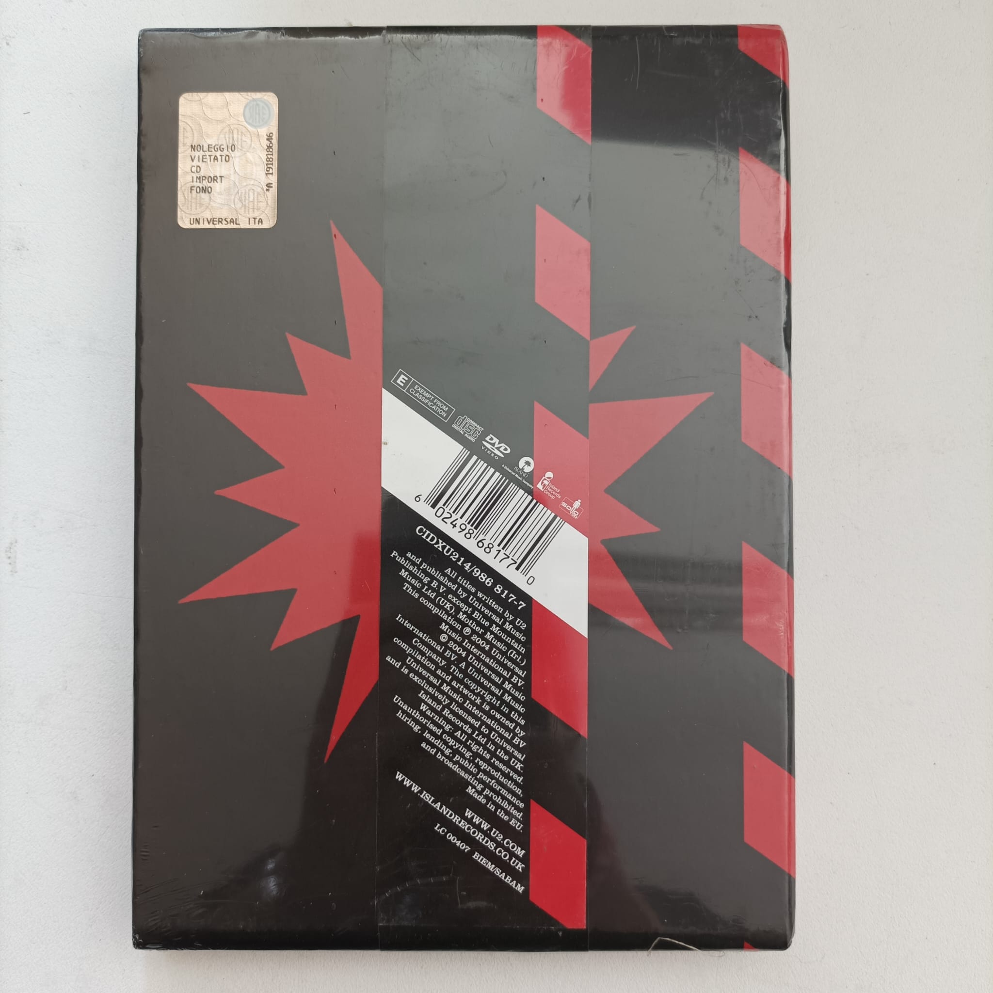 U2 – How To Dismantle An Atomic Bomb - Box Set - Image 3