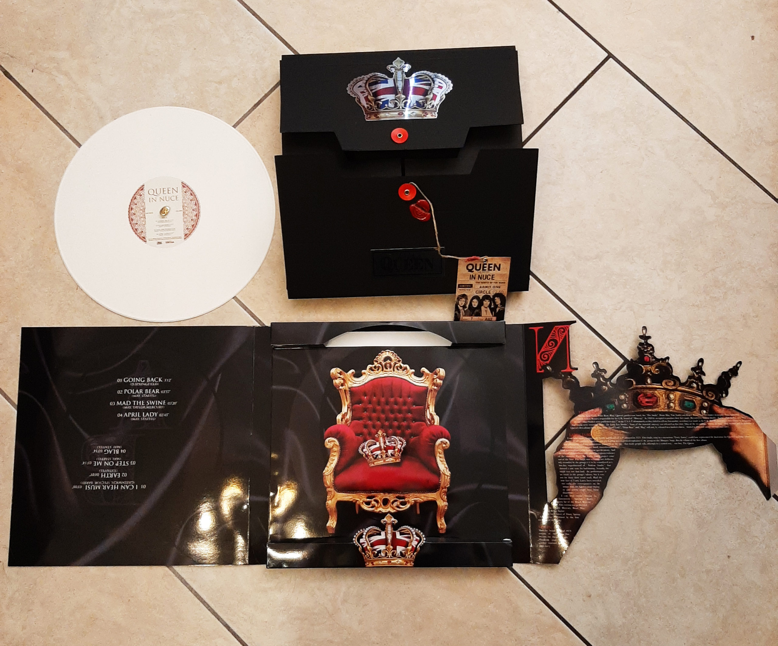 Queen – In Nuce – Ultra Deluxe Box Edition - Image 5